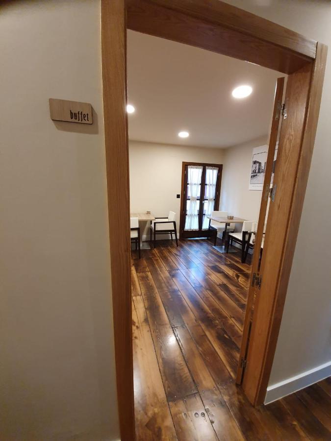 Albergue Casa Cuartel A Fonsagrada Ngoại thất bức ảnh
