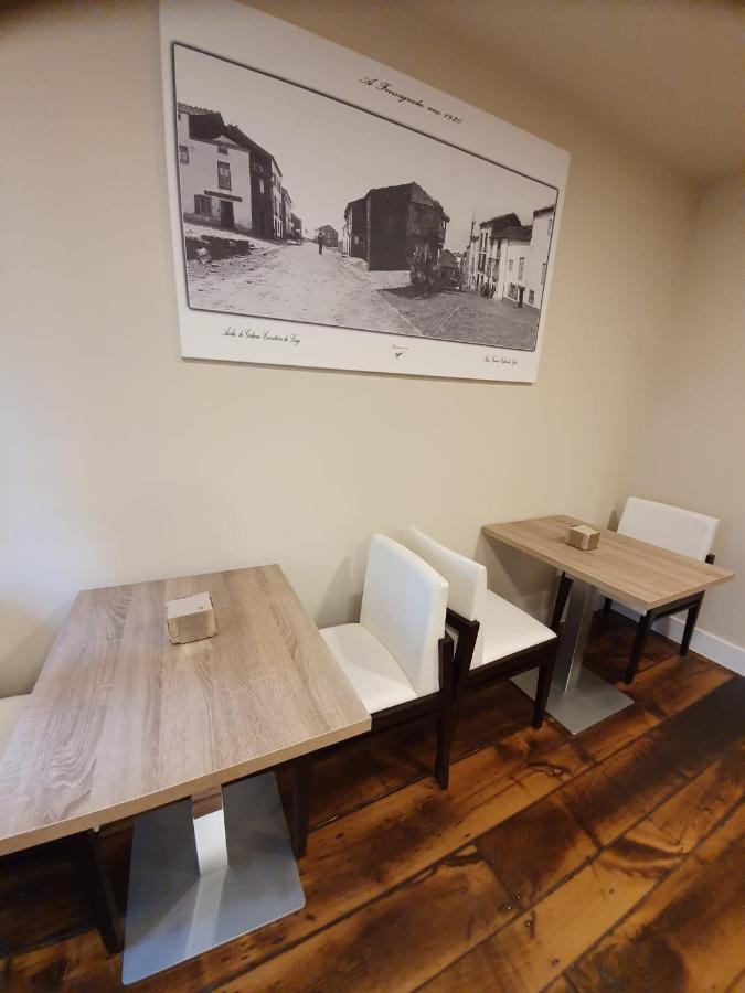 Albergue Casa Cuartel A Fonsagrada Ngoại thất bức ảnh