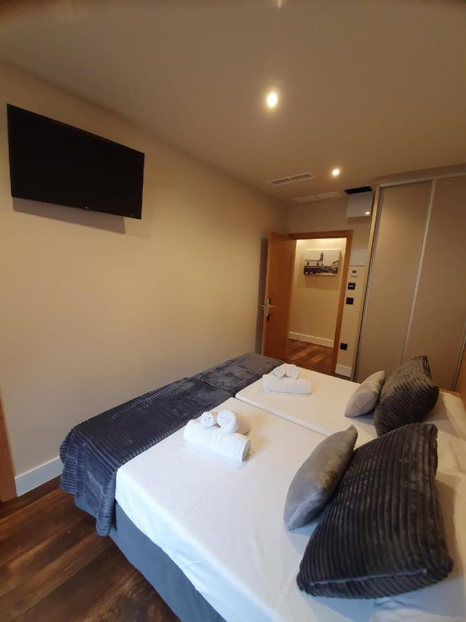 Albergue Casa Cuartel A Fonsagrada Ngoại thất bức ảnh