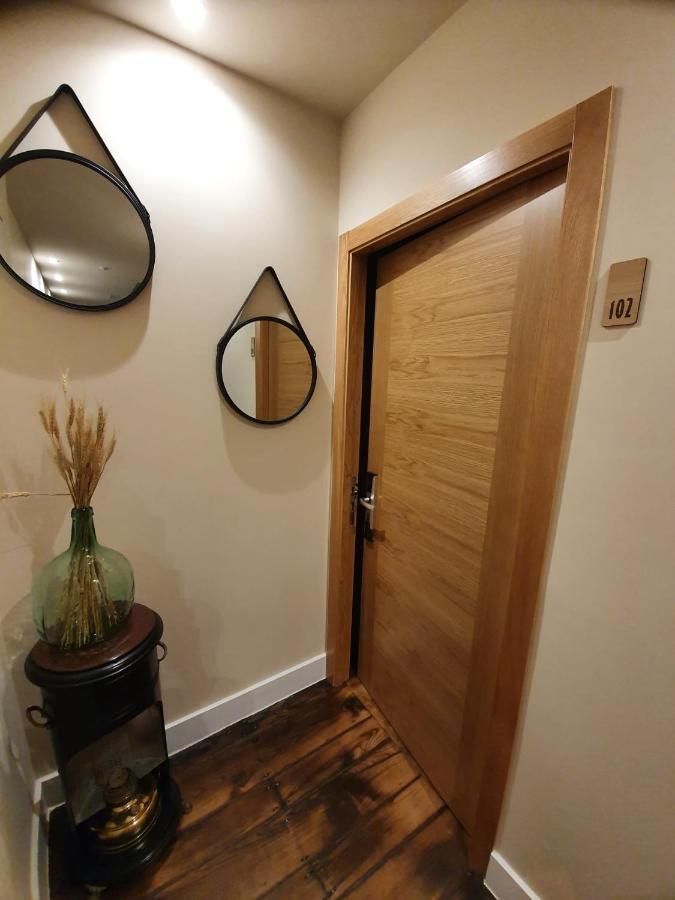 Albergue Casa Cuartel A Fonsagrada Ngoại thất bức ảnh