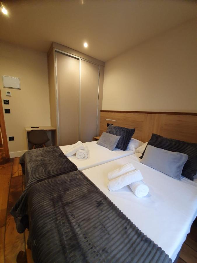 Albergue Casa Cuartel A Fonsagrada Ngoại thất bức ảnh