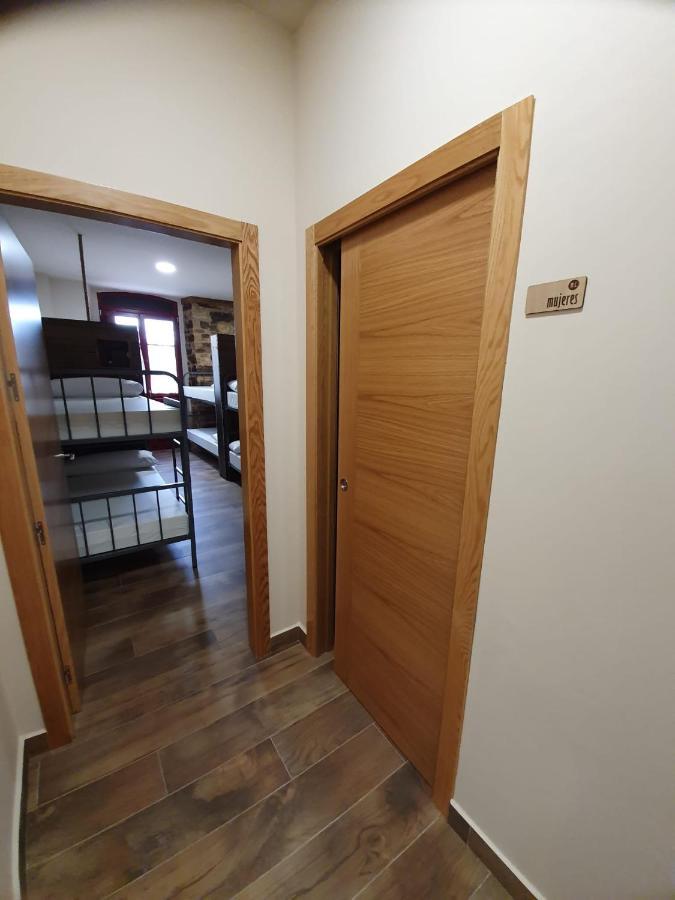 Albergue Casa Cuartel A Fonsagrada Ngoại thất bức ảnh