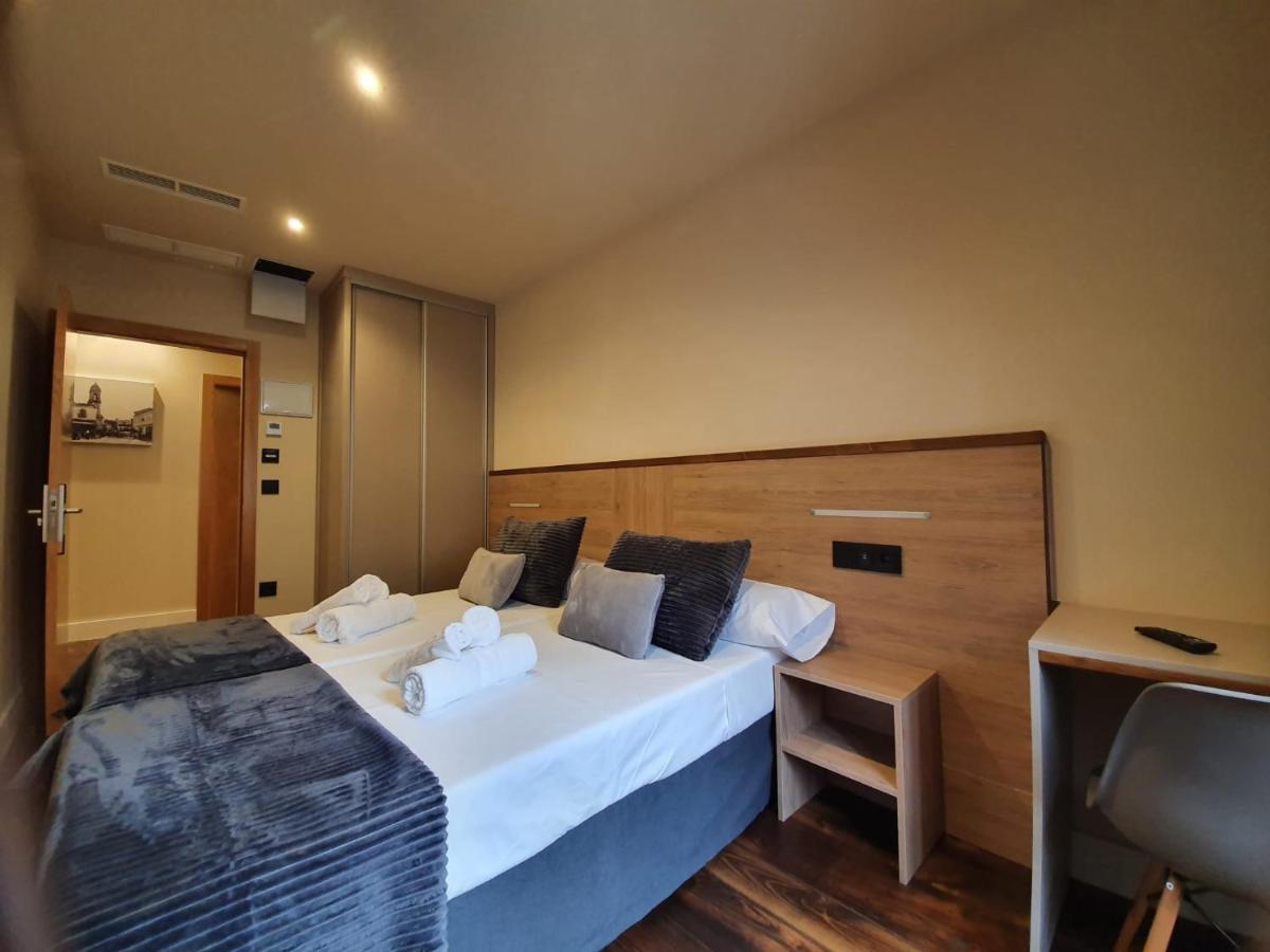 Albergue Casa Cuartel A Fonsagrada Ngoại thất bức ảnh