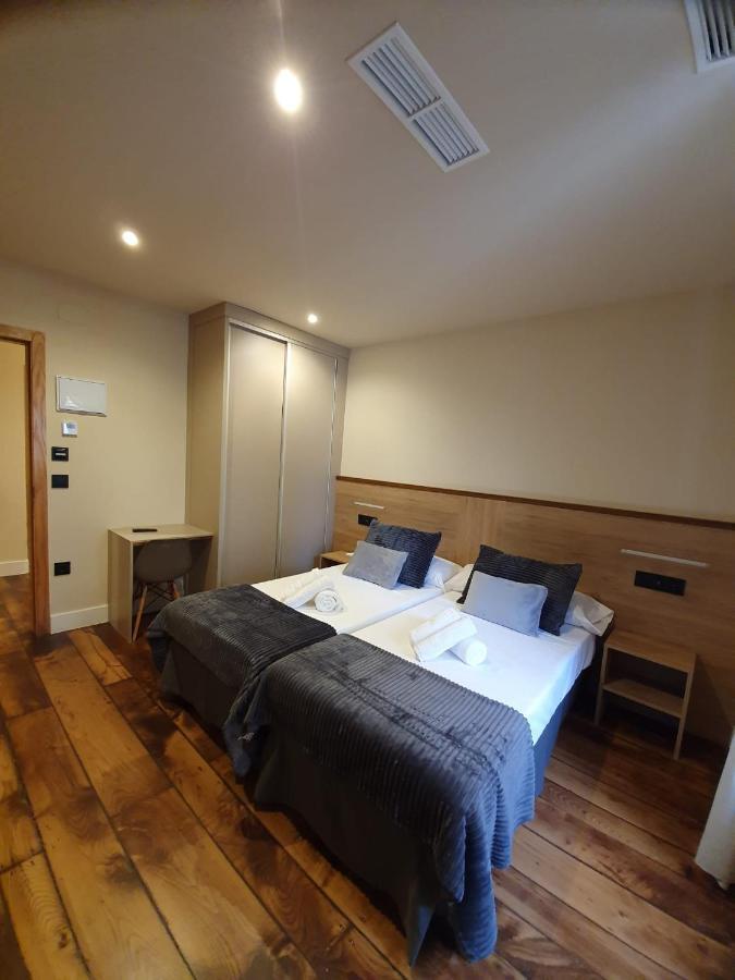 Albergue Casa Cuartel A Fonsagrada Ngoại thất bức ảnh