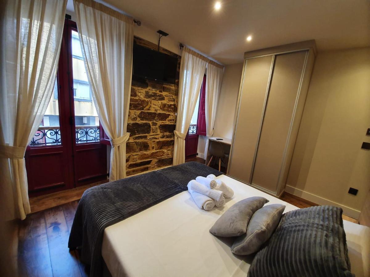 Albergue Casa Cuartel A Fonsagrada Ngoại thất bức ảnh