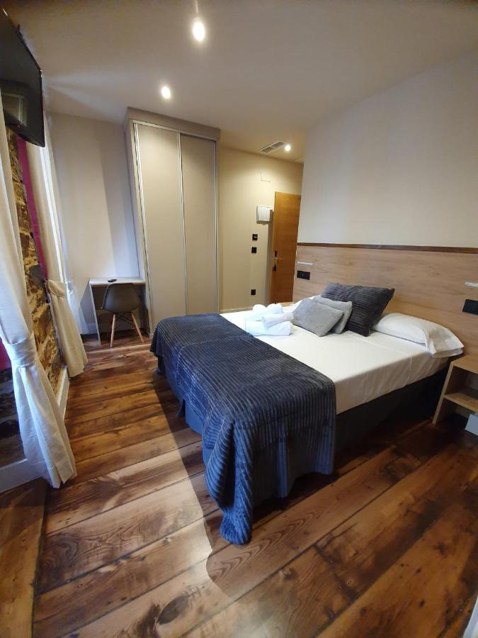 Albergue Casa Cuartel A Fonsagrada Ngoại thất bức ảnh