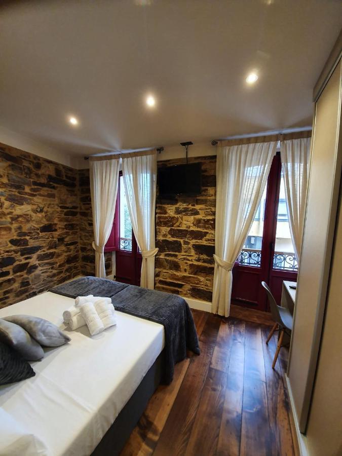 Albergue Casa Cuartel A Fonsagrada Ngoại thất bức ảnh