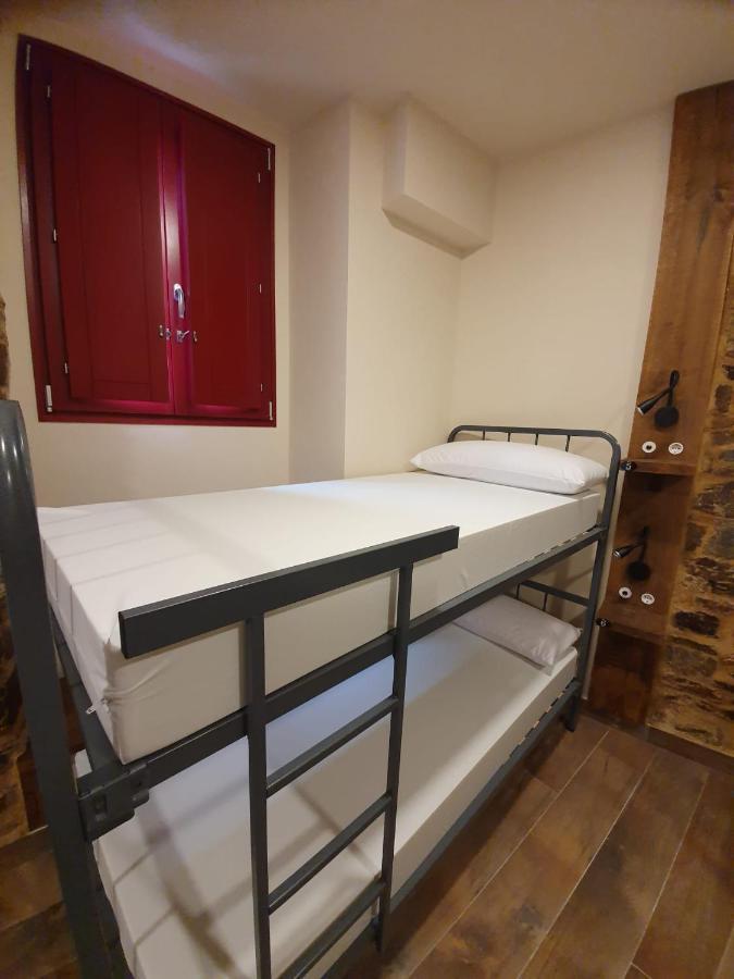 Albergue Casa Cuartel A Fonsagrada Ngoại thất bức ảnh