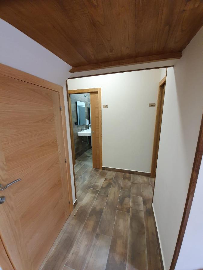 Albergue Casa Cuartel A Fonsagrada Ngoại thất bức ảnh