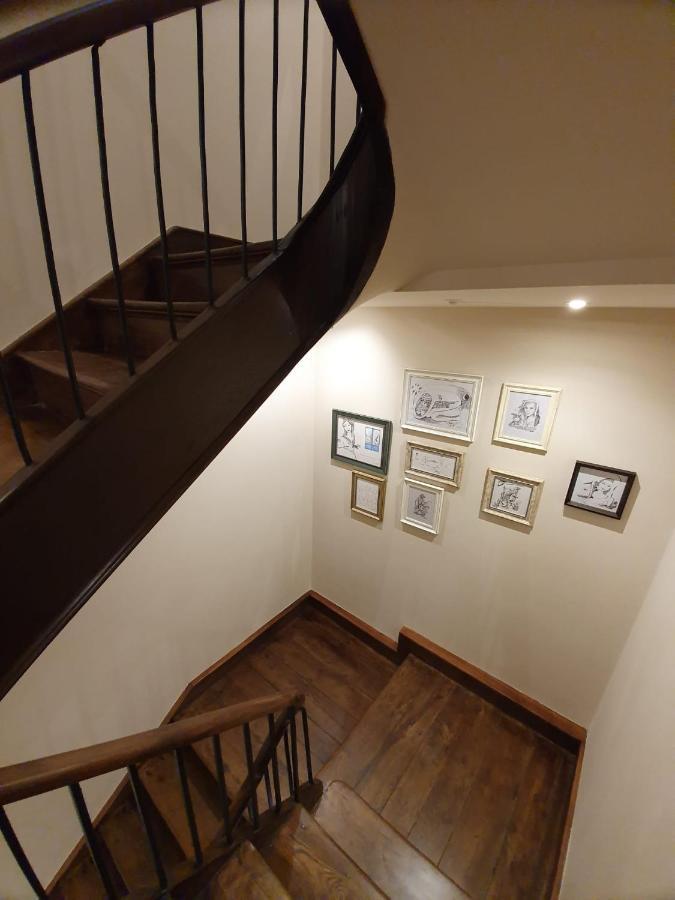 Albergue Casa Cuartel A Fonsagrada Ngoại thất bức ảnh